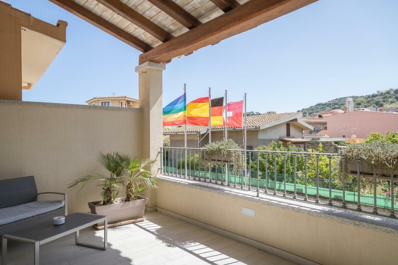 Hotel Regina Simius Villasimius Extérieur photo