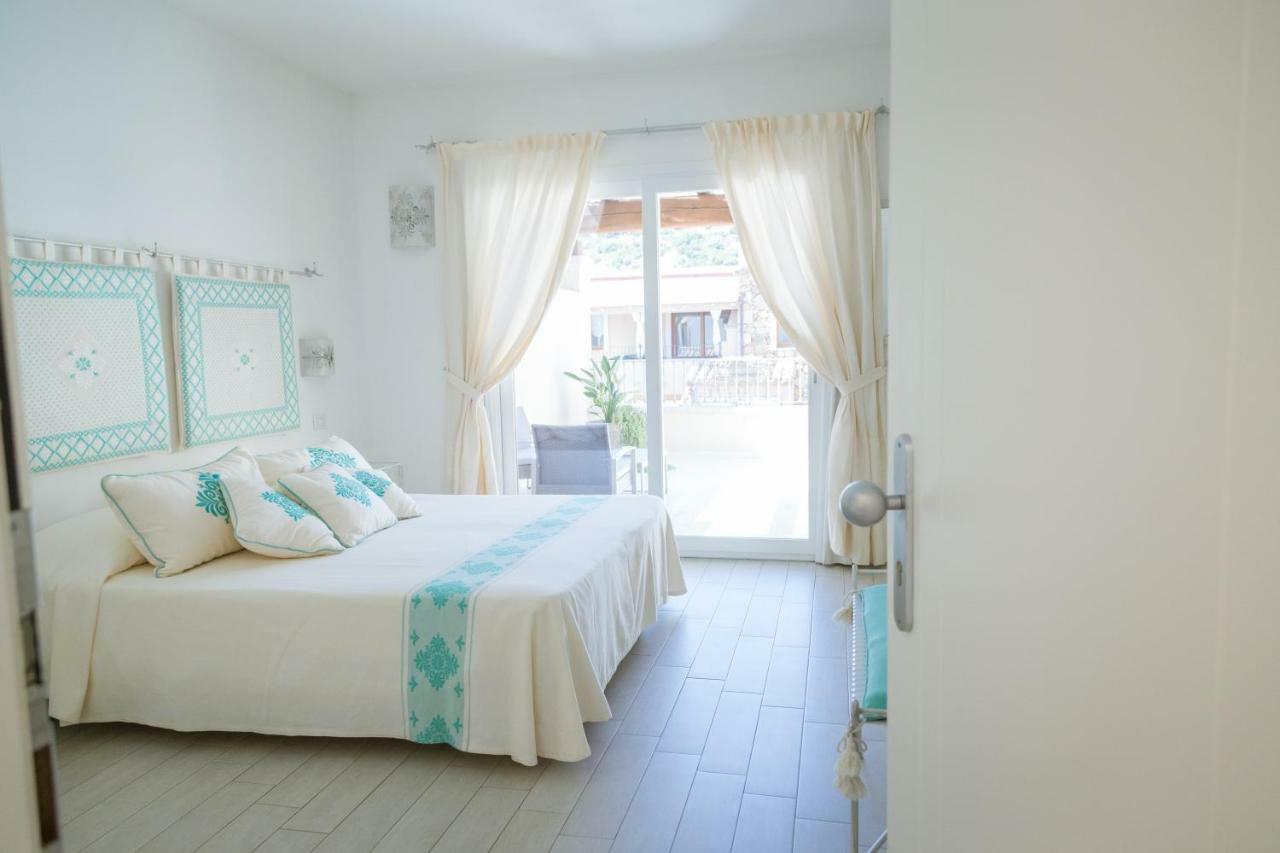 Hotel Regina Simius Villasimius Extérieur photo